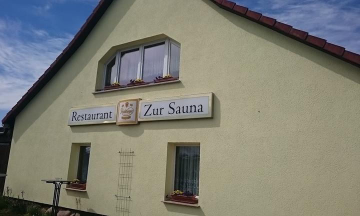 Zur Sauna